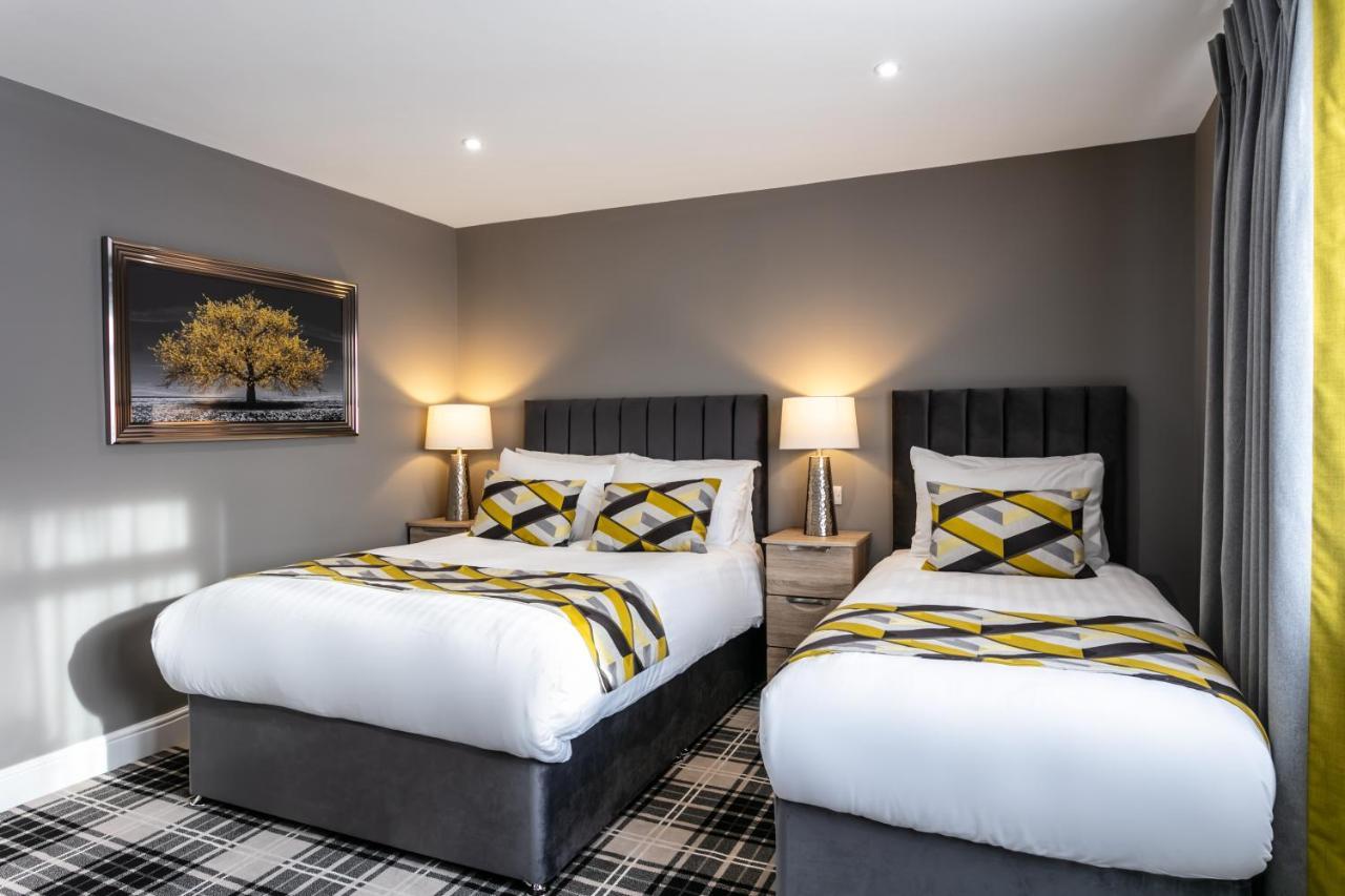 Roydon Marina Village Hotel 외부 사진