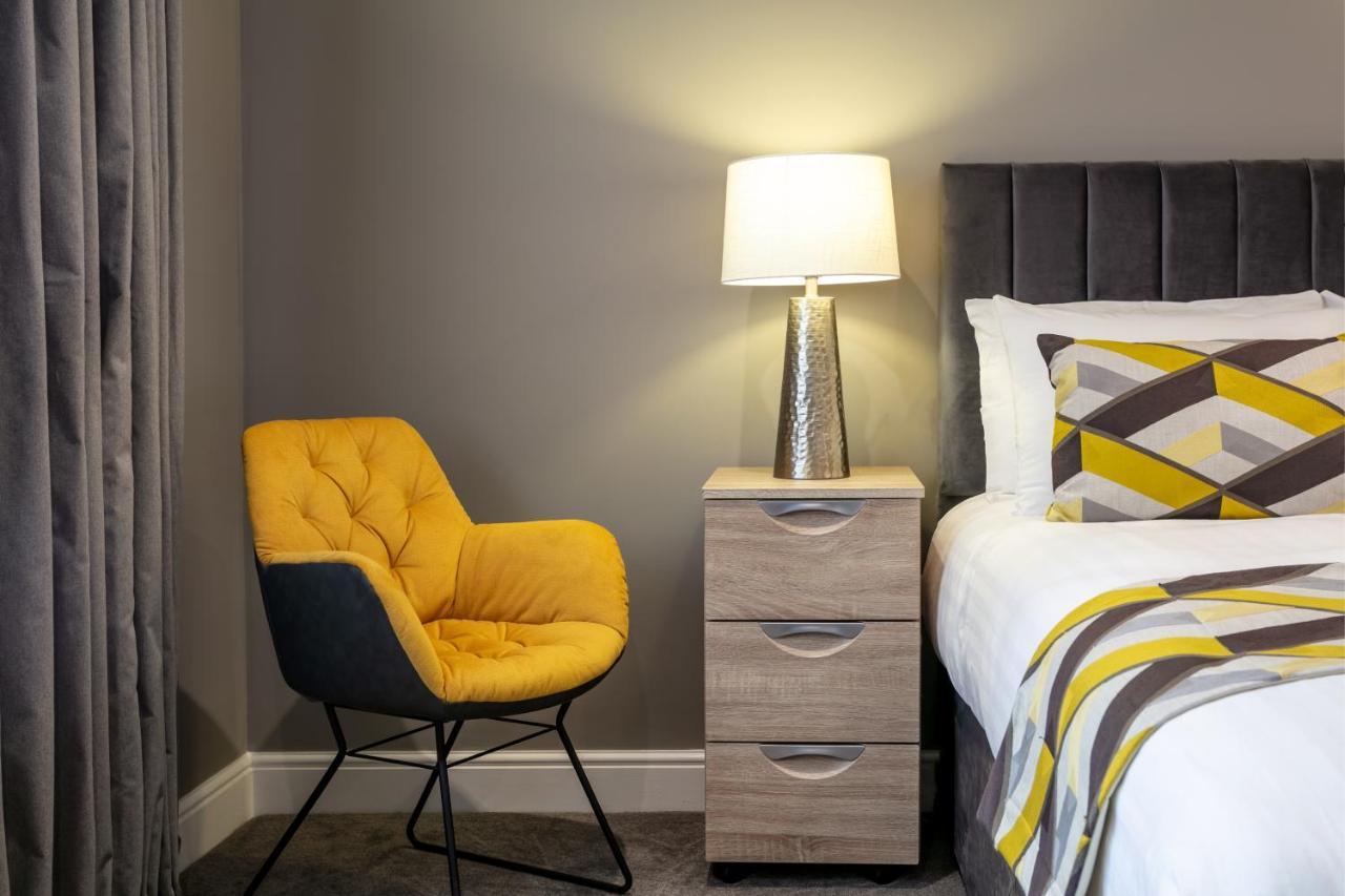 Roydon Marina Village Hotel 외부 사진
